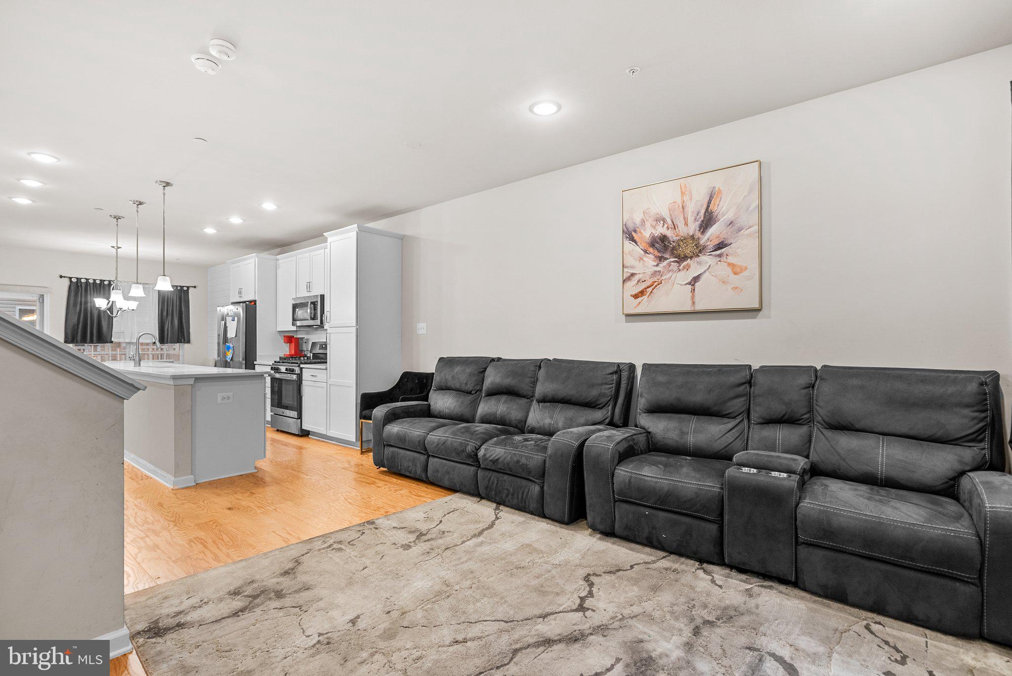 BRICK YARD STATION - Residential