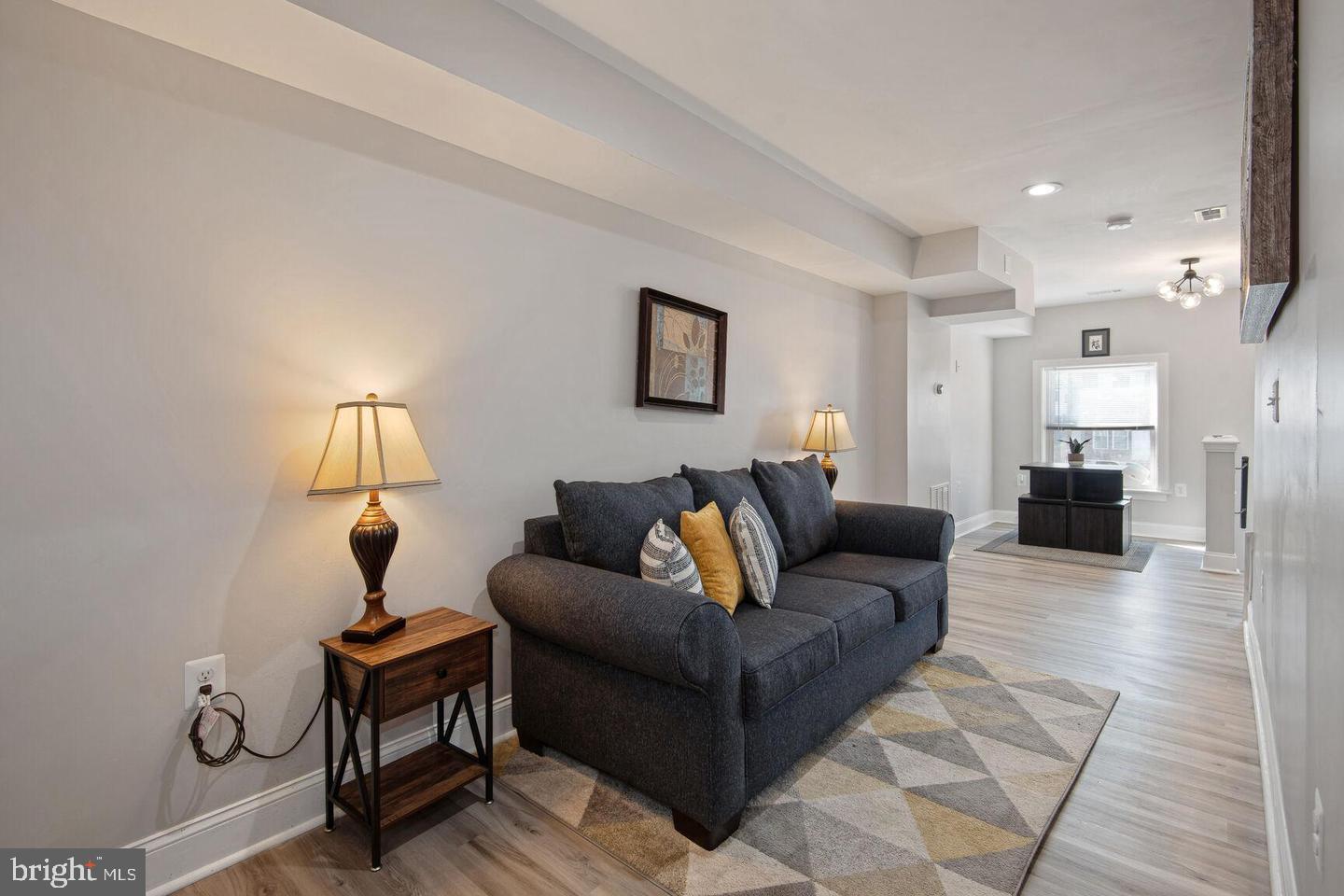 MILTON-MONTFORD - Residential