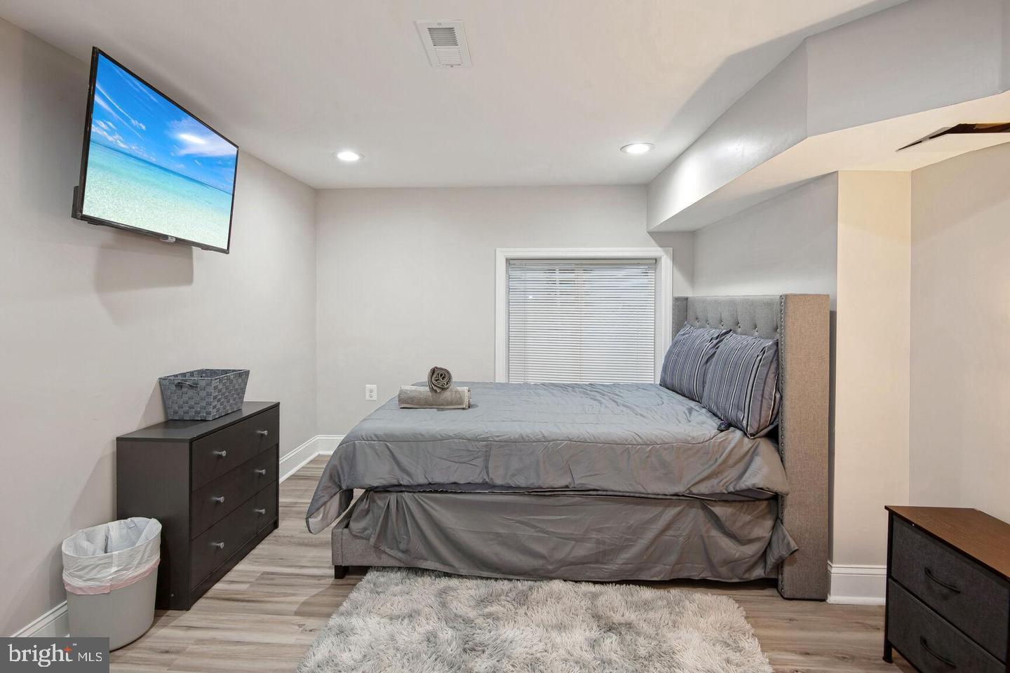 MILTON-MONTFORD - Residential