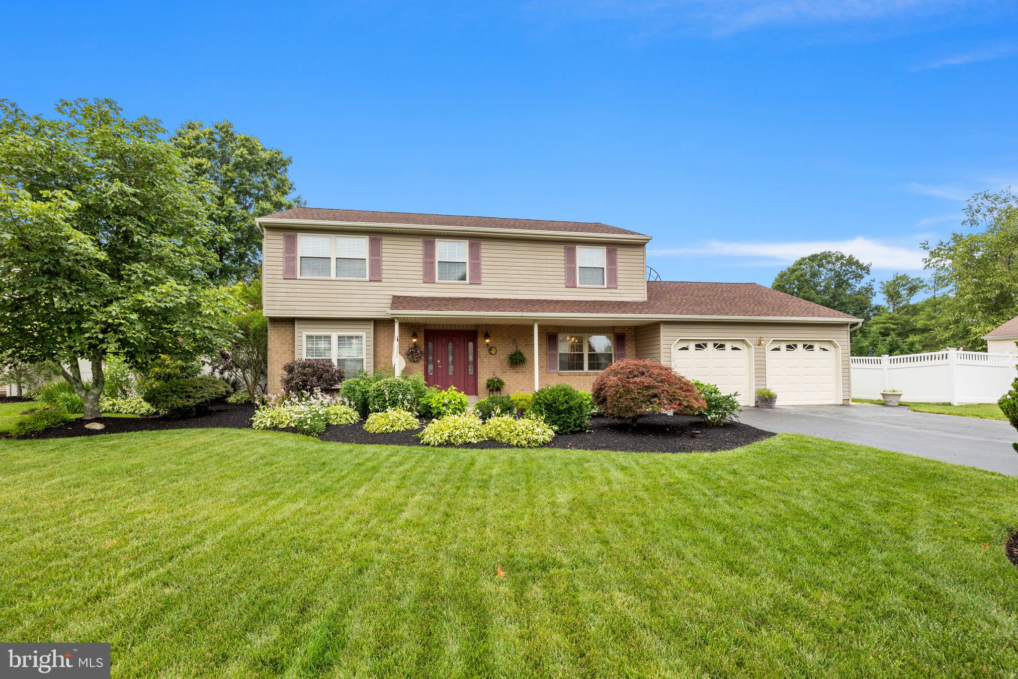STONY HILL HOMES - Residential