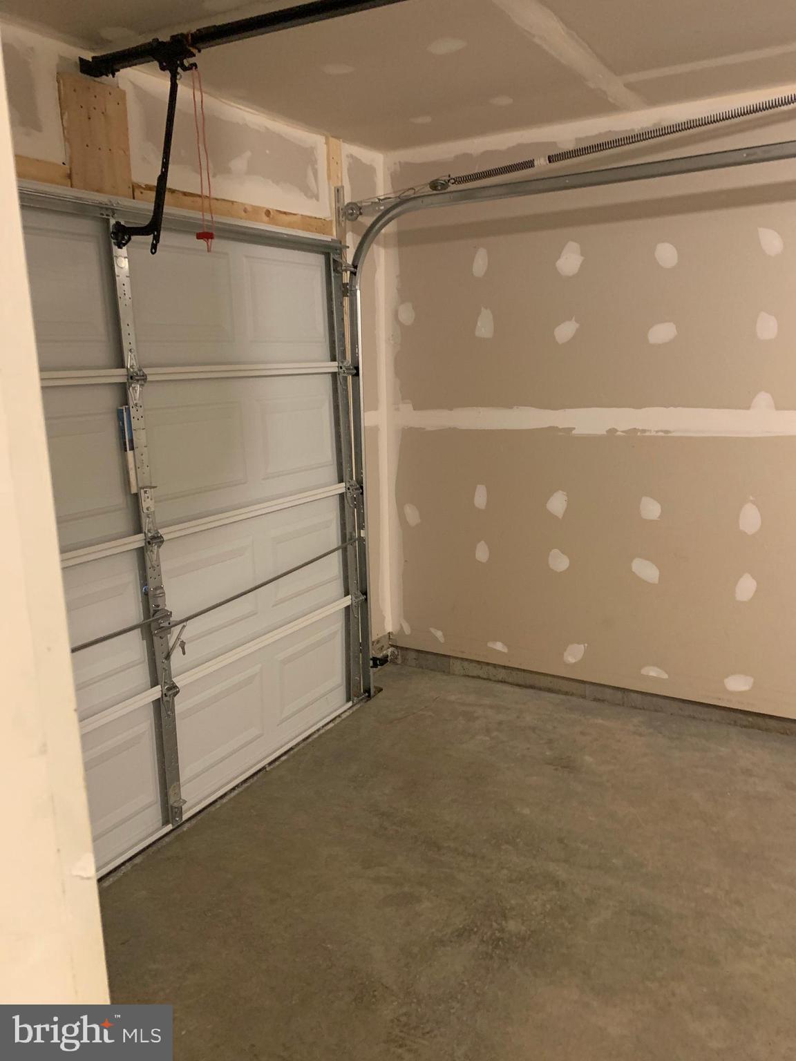 STONEBROOK VILLAGE - Residential Lease