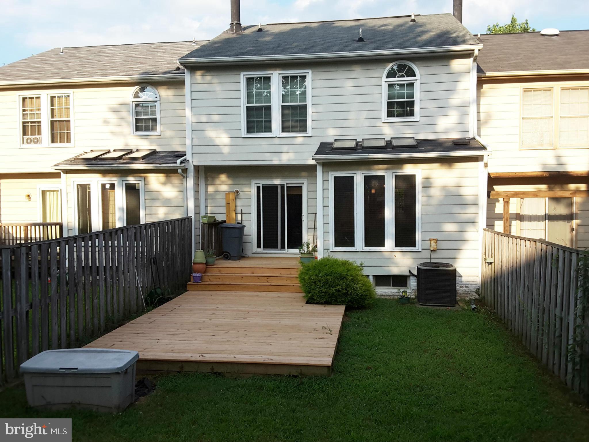 TEMPLE HILLS - Residential