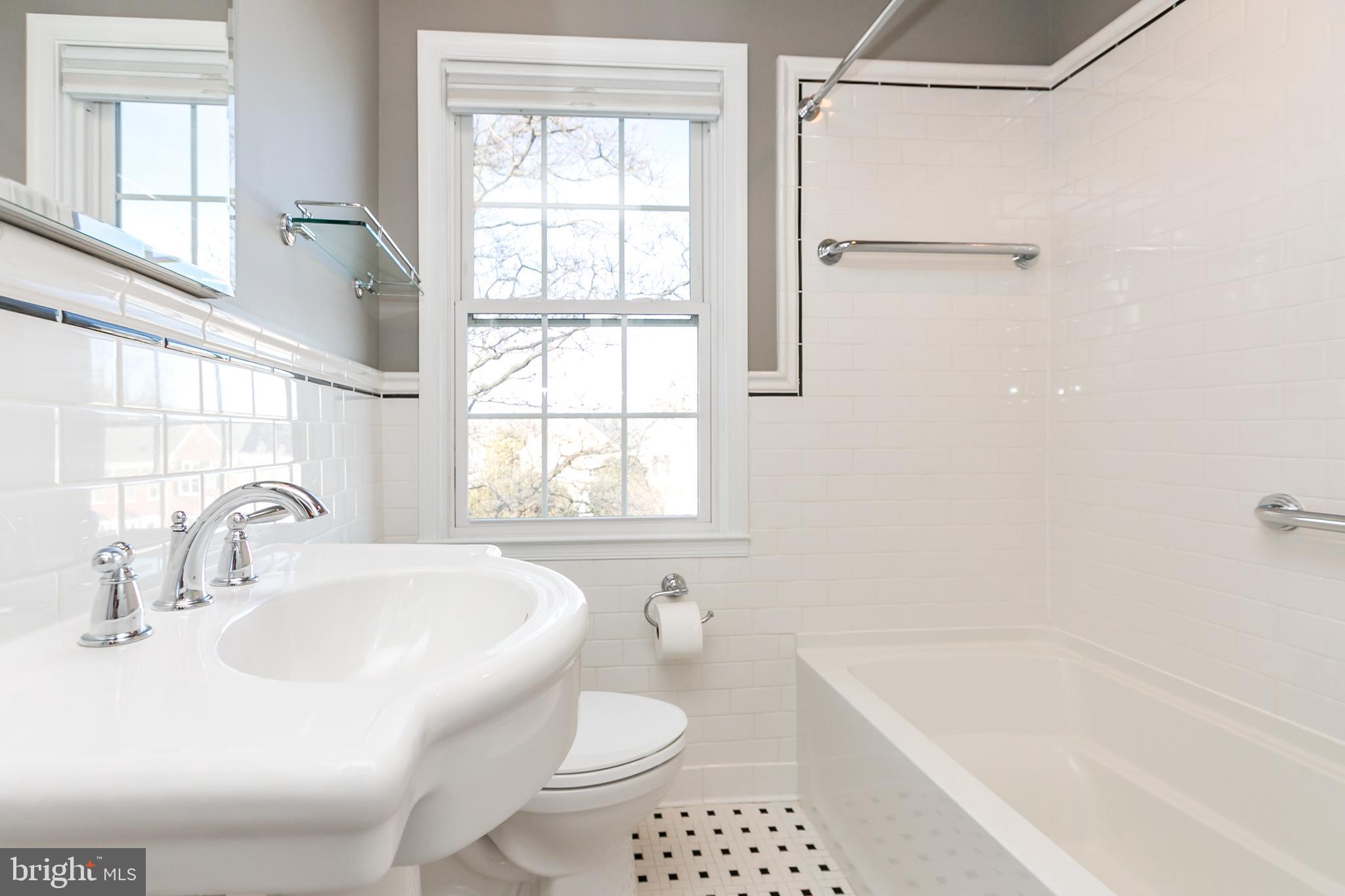 RODGERS FORGE - Residential