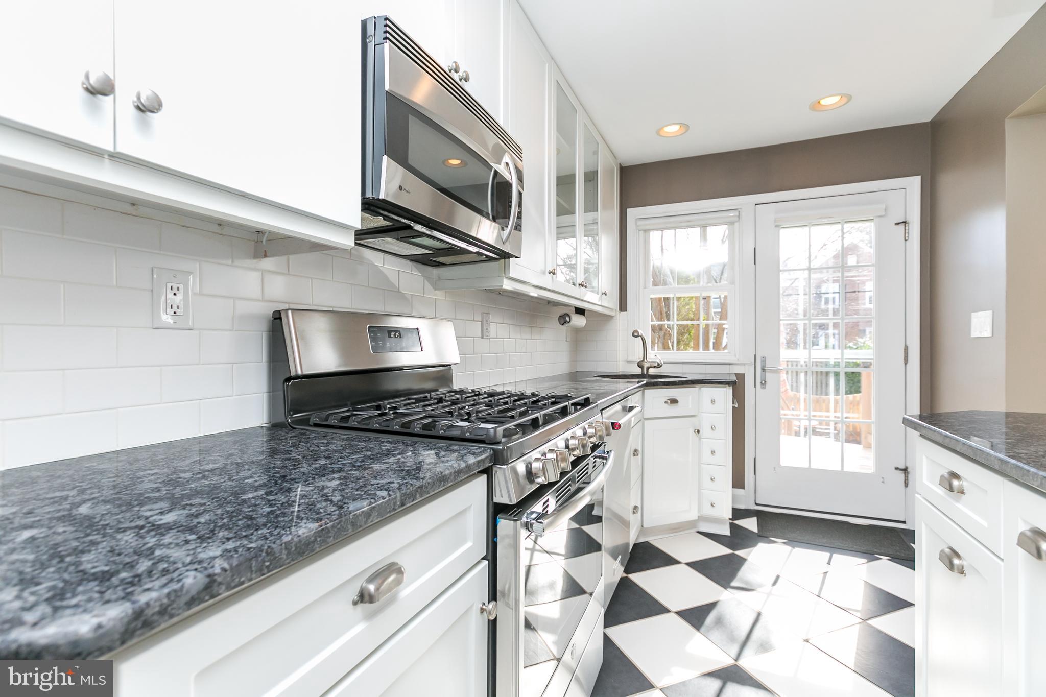 RODGERS FORGE - Residential