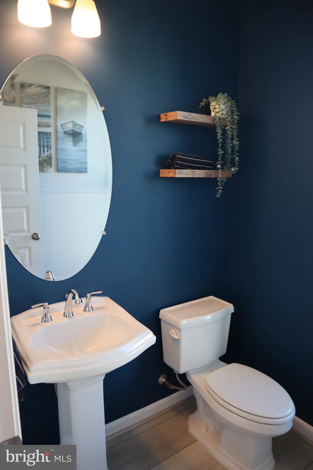 WATSONS GLEN - Residential Lease