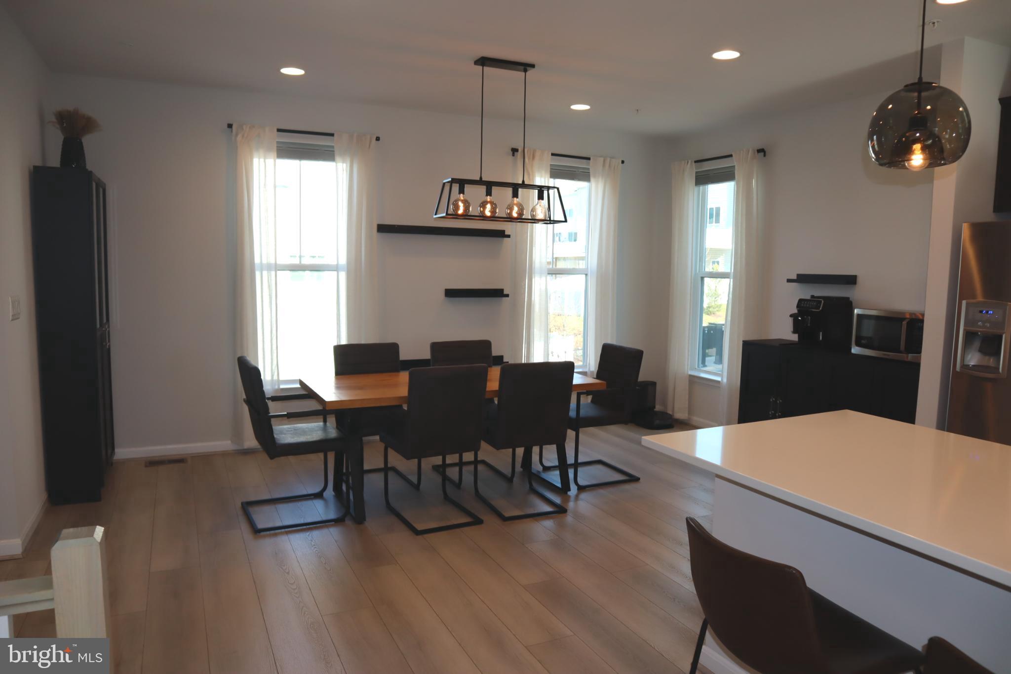 WATSONS GLEN - Residential Lease