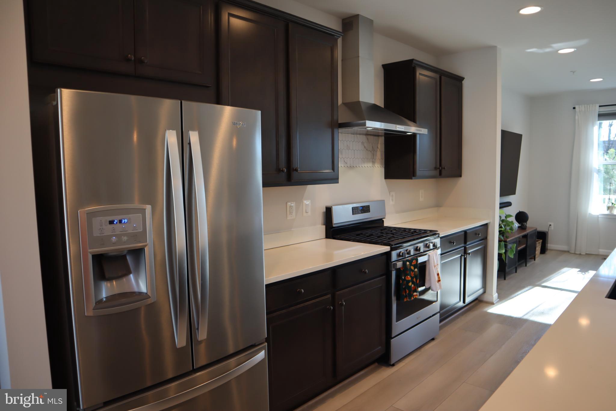 WATSONS GLEN - Residential Lease