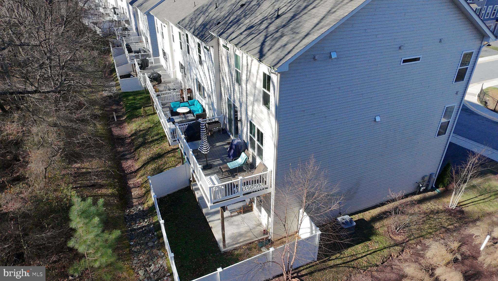 WATSONS GLEN - Residential Lease