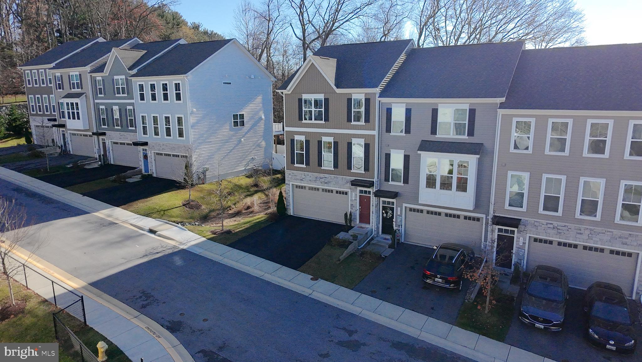 WATSONS GLEN - Residential Lease