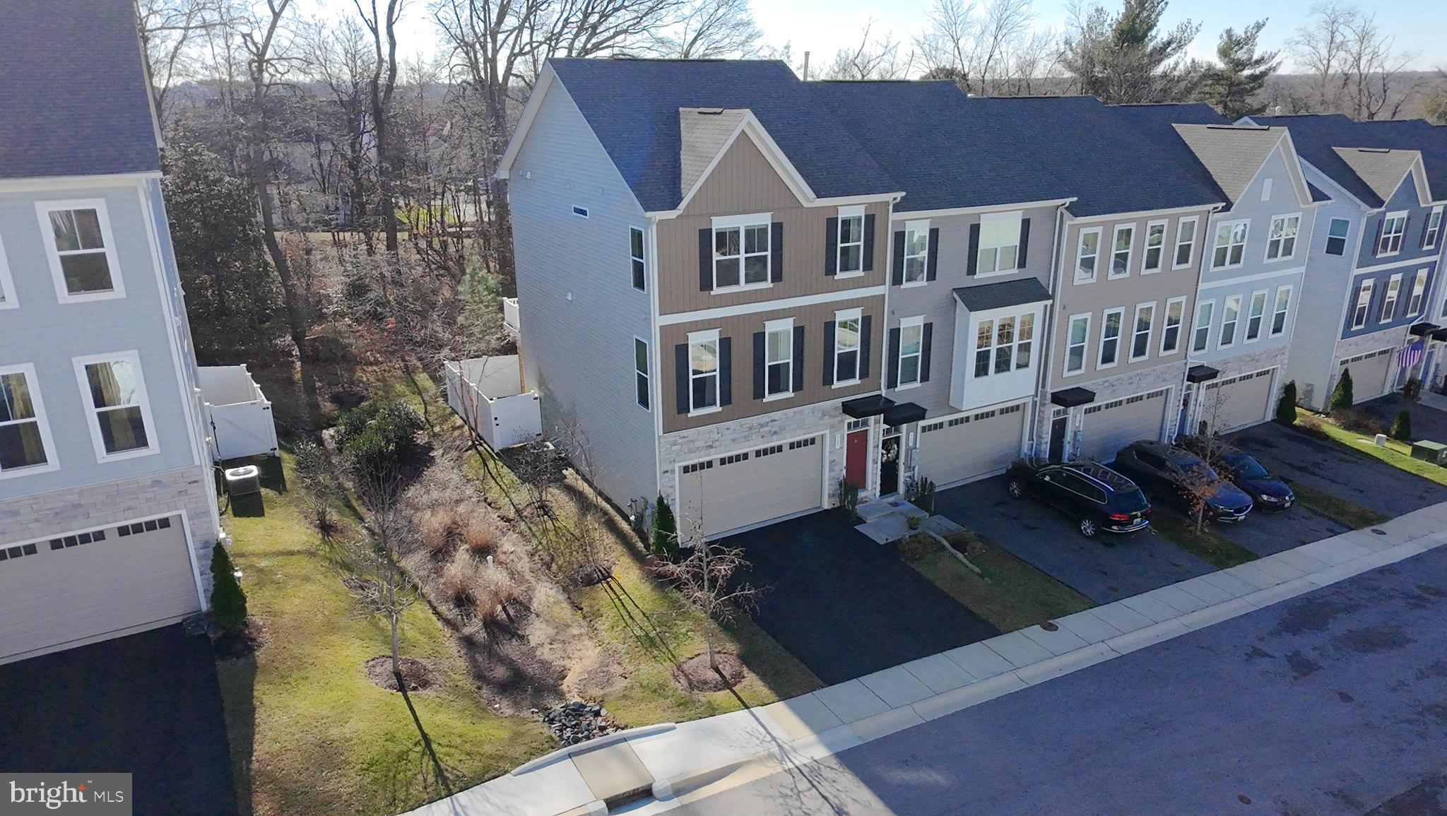 WATSONS GLEN - Residential Lease