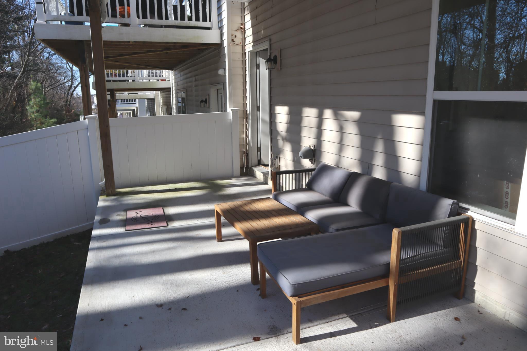 WATSONS GLEN - Residential Lease