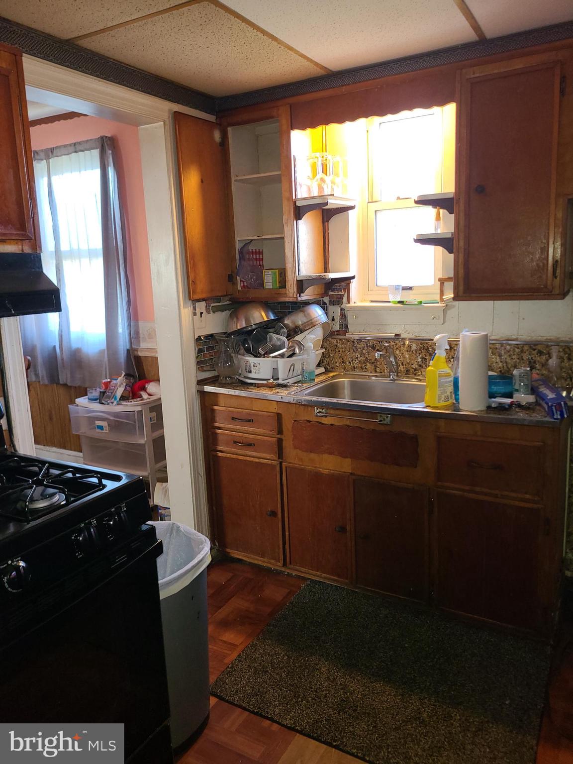 BROOKSIDE MANOR - Residential