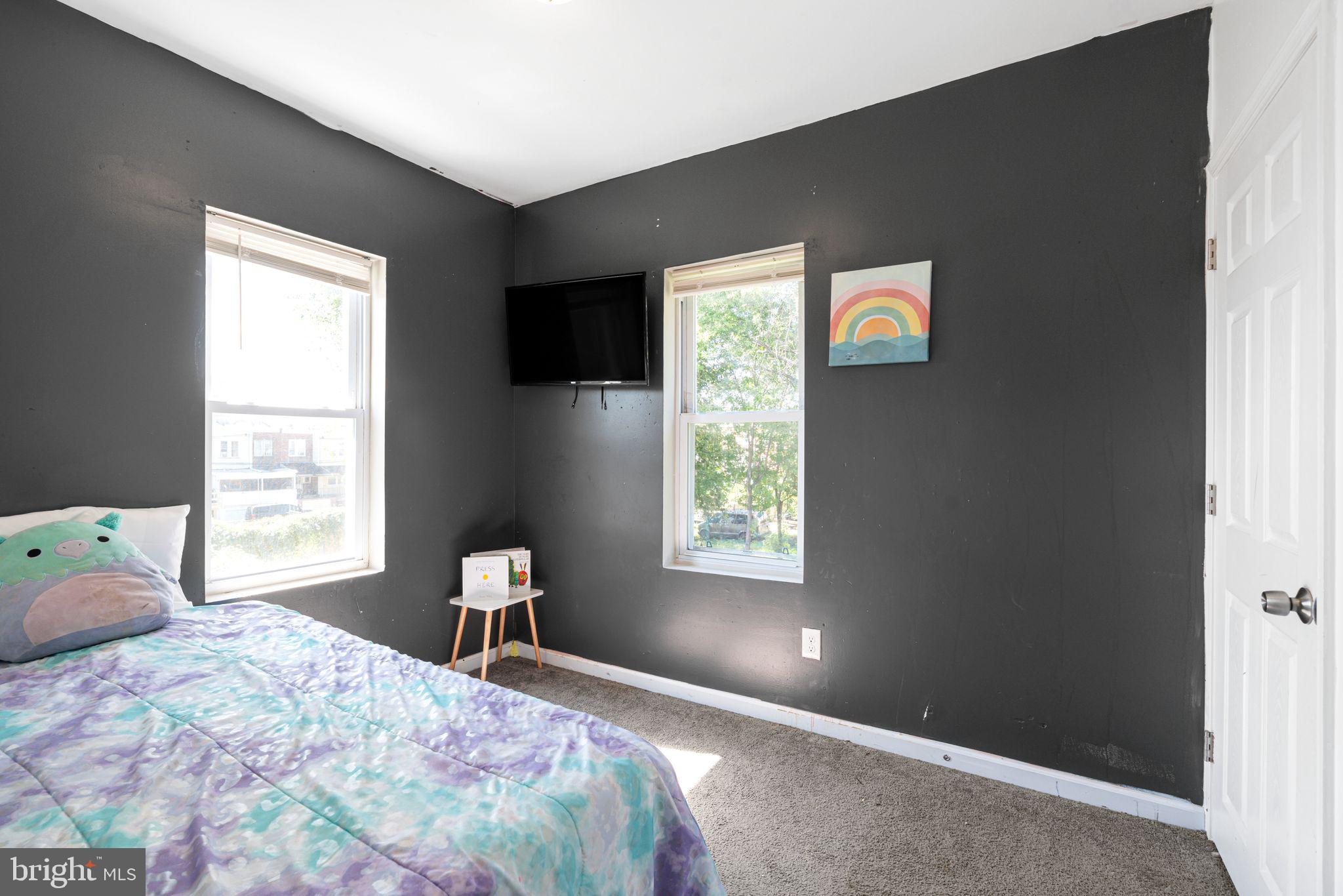 WEST OAK LANE - Residential