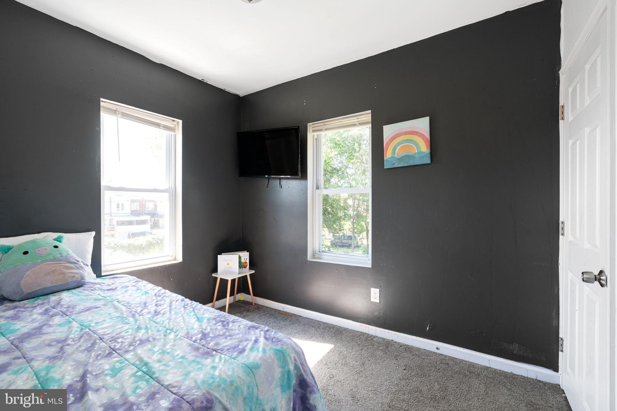 WEST OAK LANE - Residential