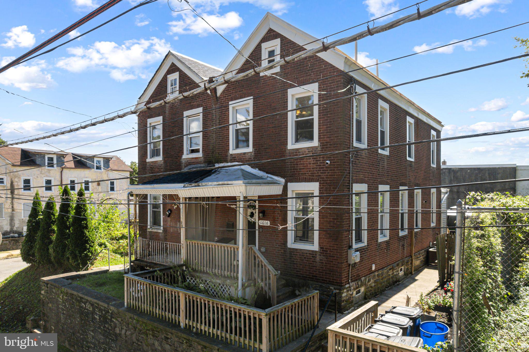 WEST OAK LANE - Residential