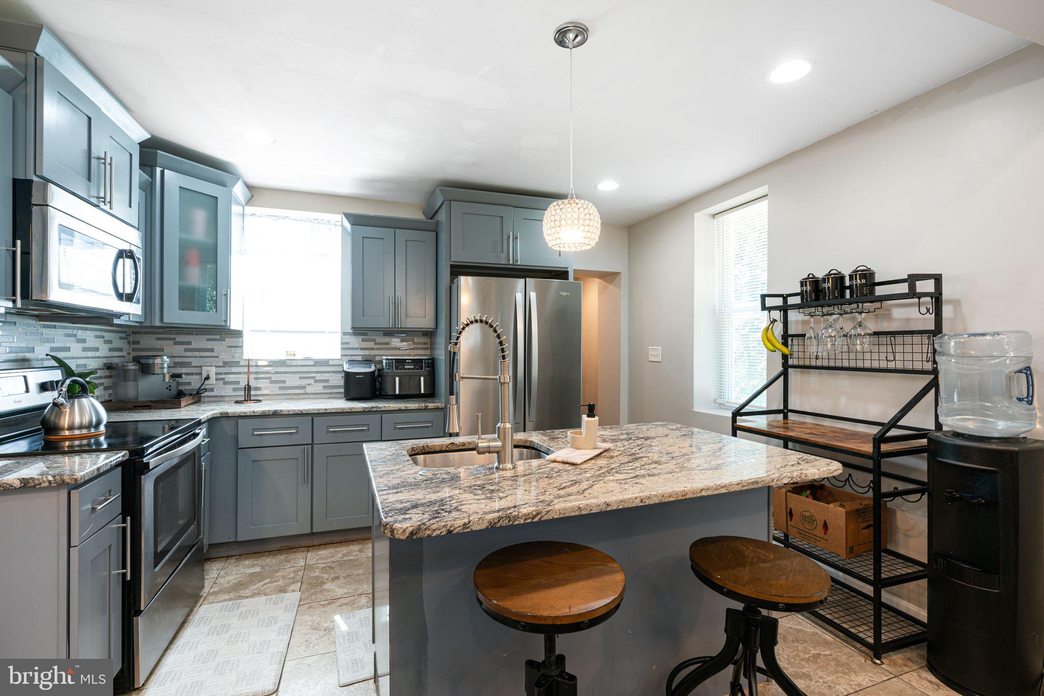 WEST OAK LANE - Residential