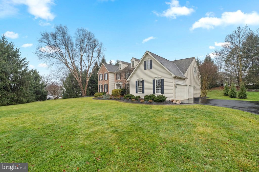 Photo of 827 Kenmara Drive, WEST CHESTER, PA 19380 (MLS # PACT2118904)