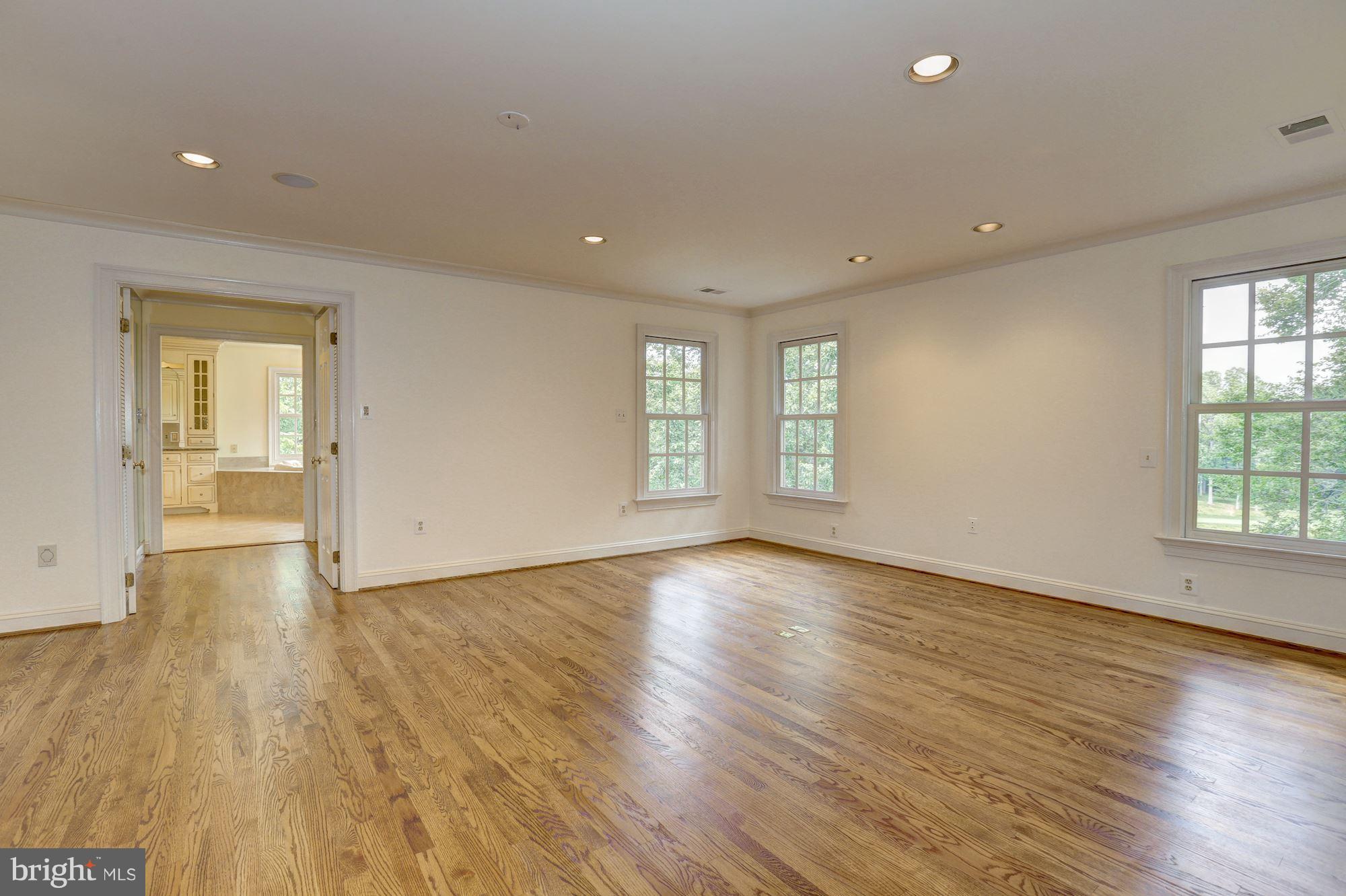 AVENEL - Residential