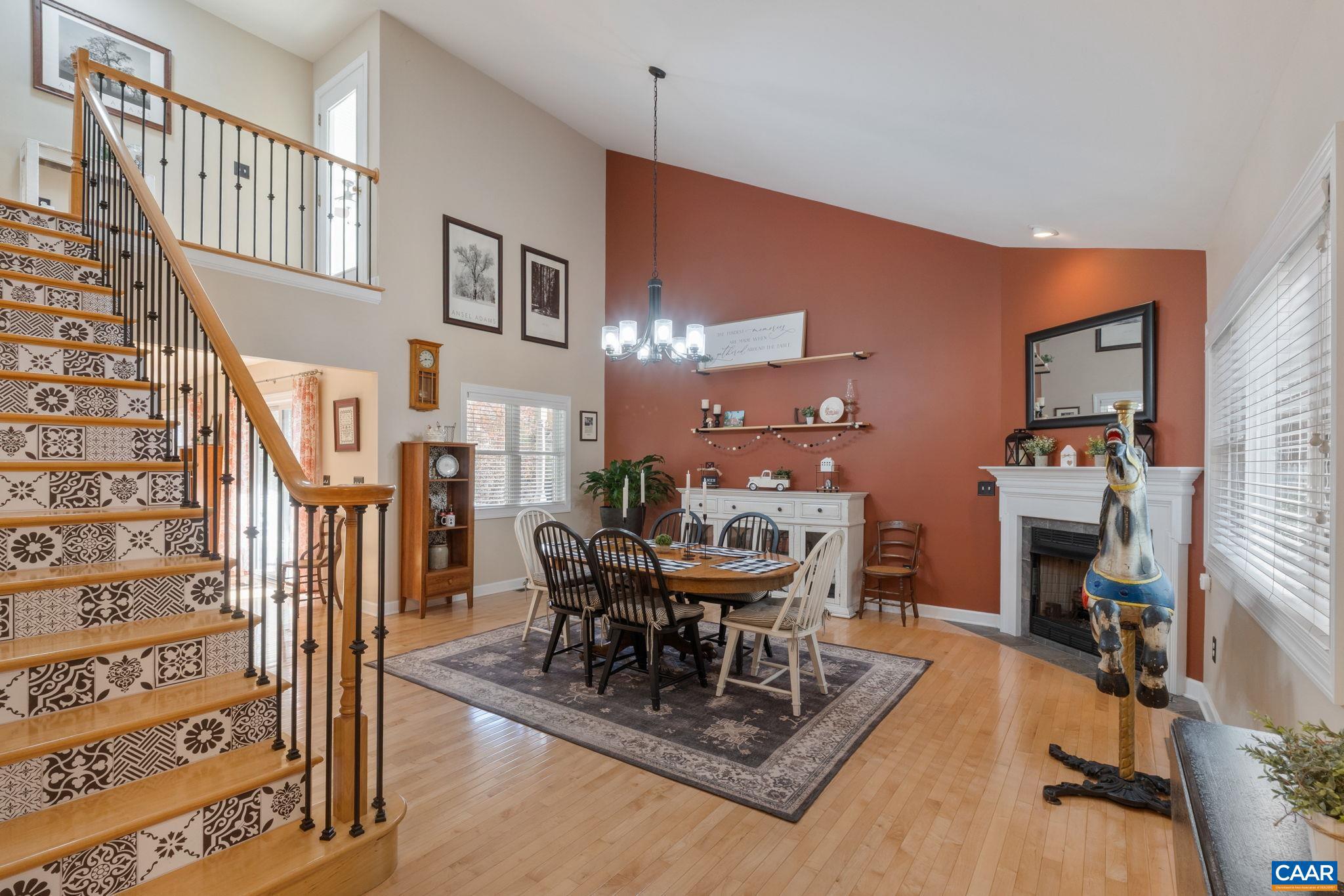 LAKE MONTICELLO - Residential