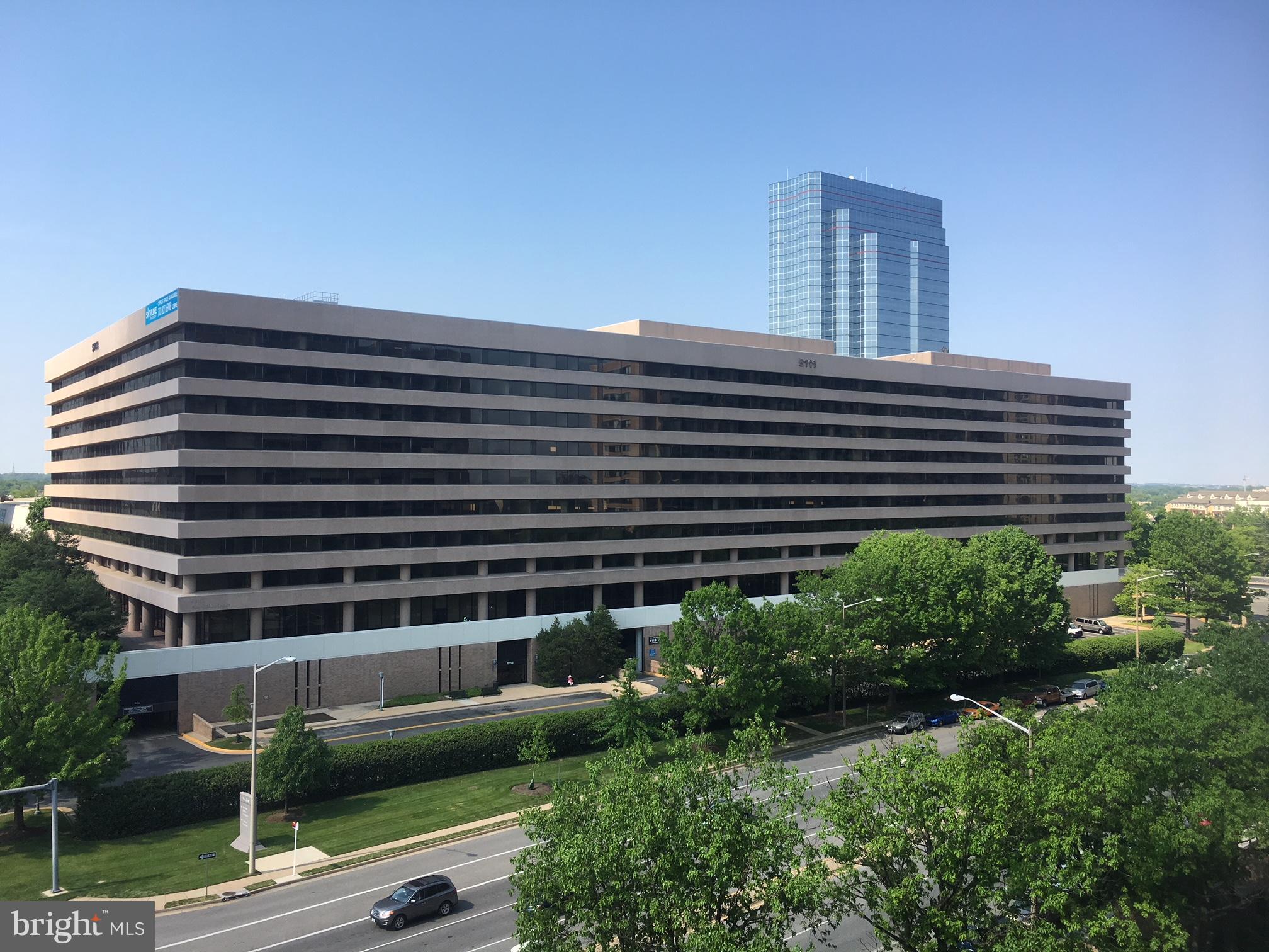 SKYLINE HOUSE - Residential Lease