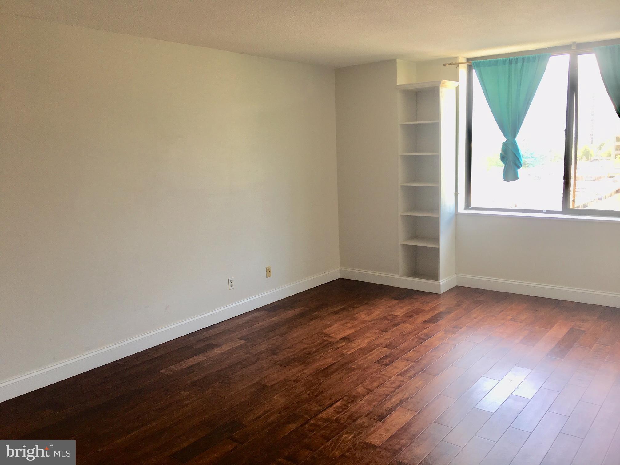 SKYLINE HOUSE - Residential Lease