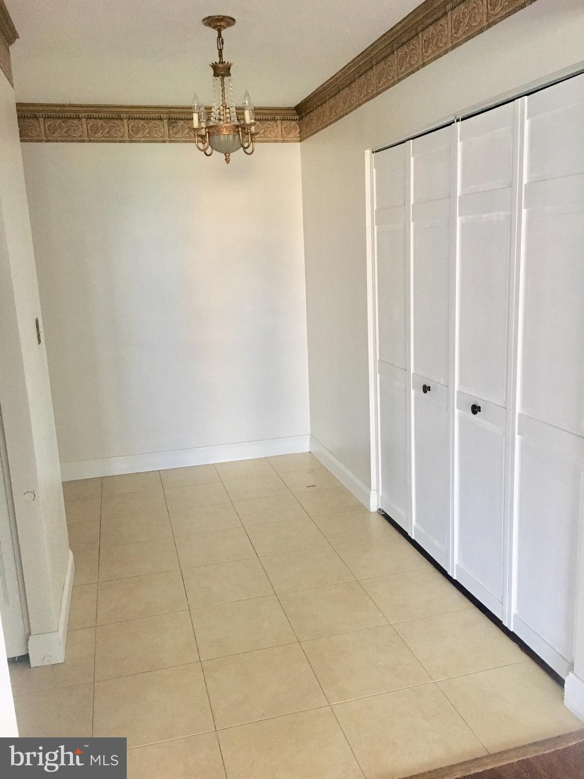 SKYLINE HOUSE - Residential Lease