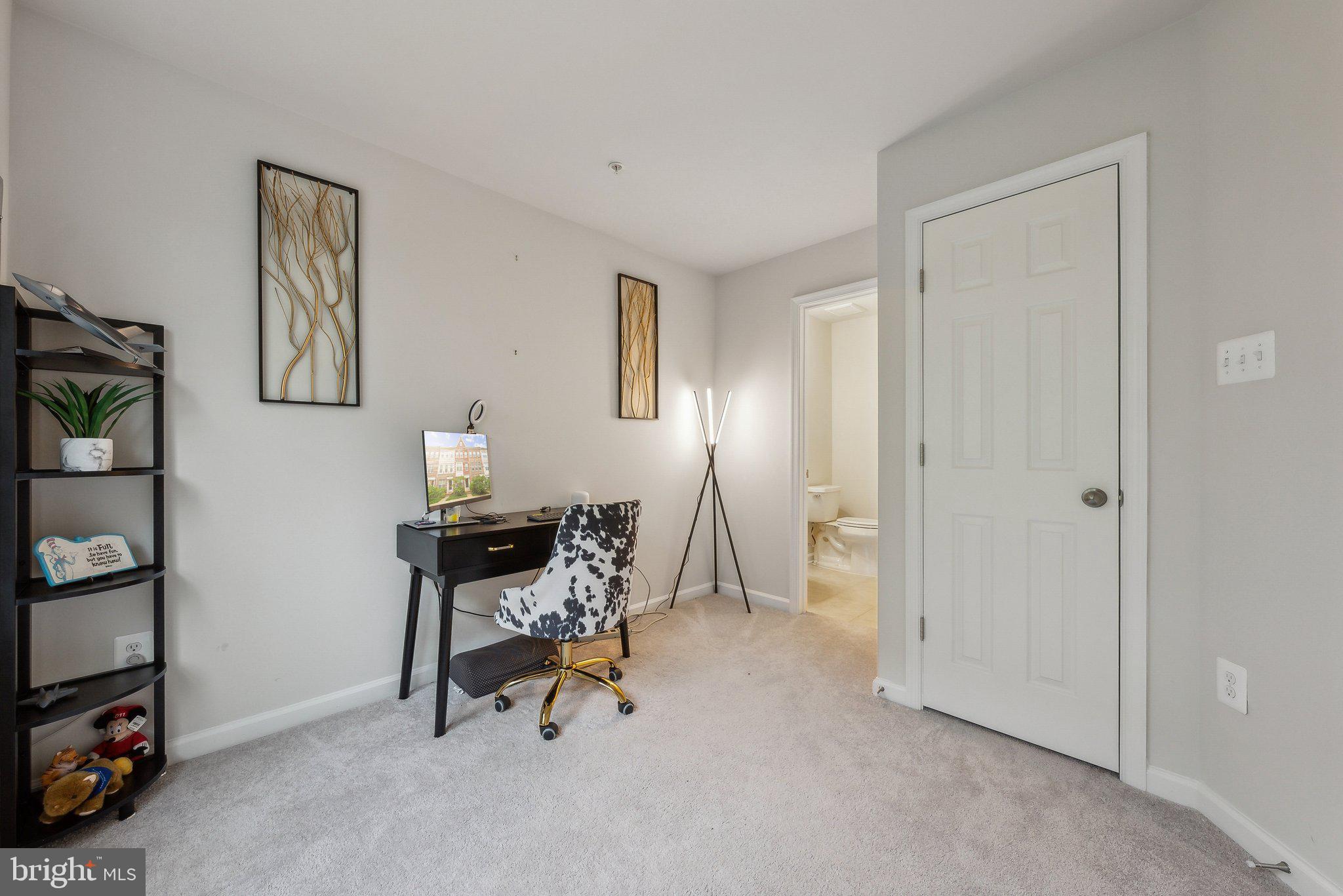 7119 ROWLOCK ALLEY