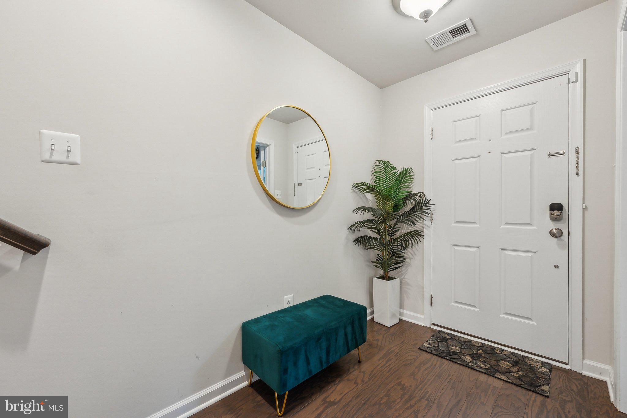 7119 ROWLOCK ALLEY