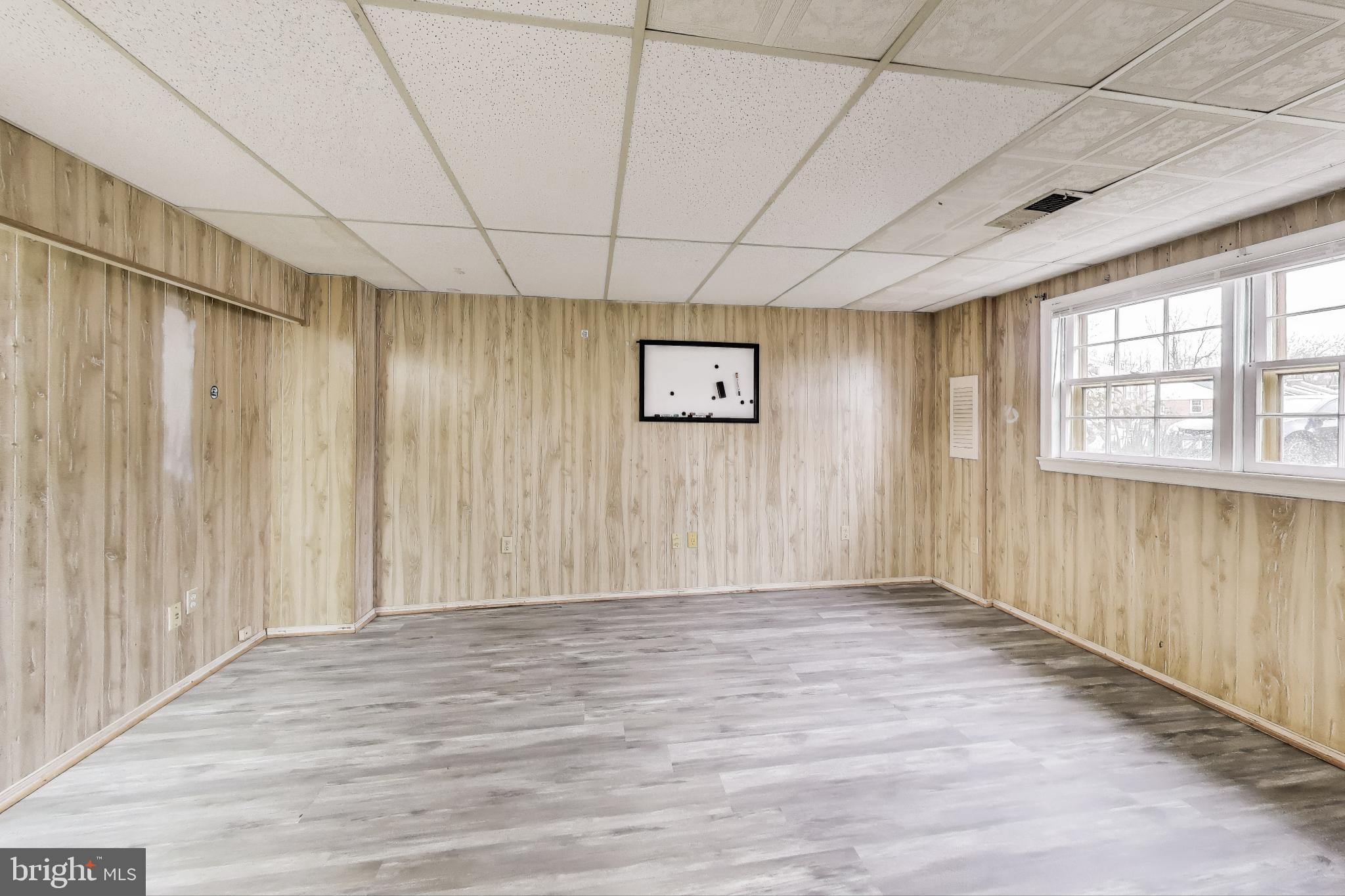 MOUNT VERNON SQUARE - Residential