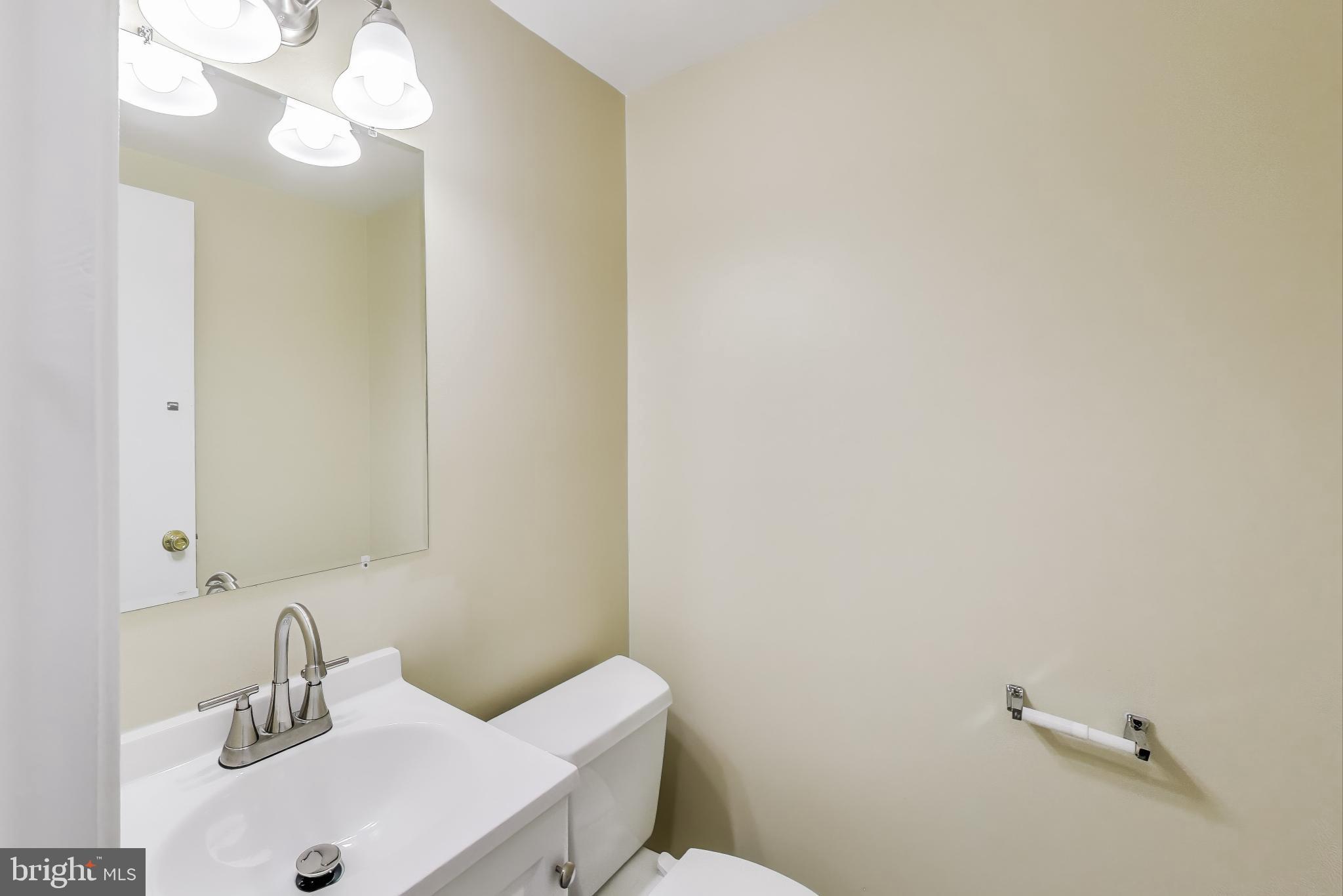 MOUNT VERNON SQUARE - Residential