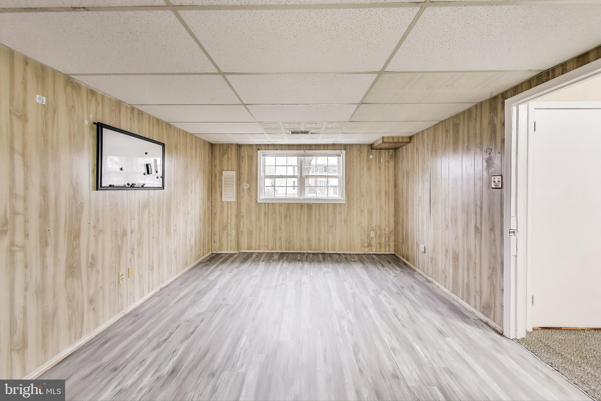 MOUNT VERNON SQUARE - Residential