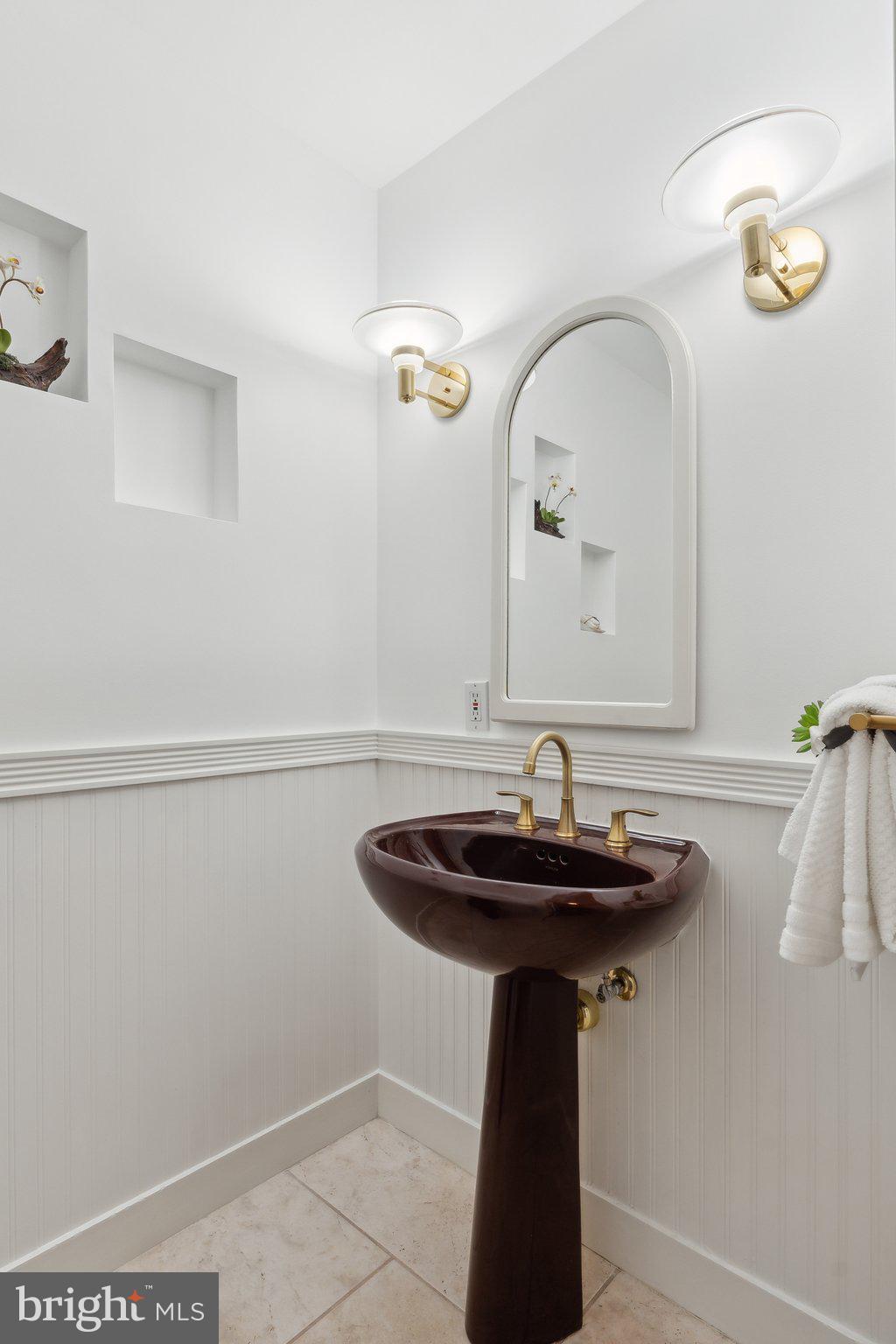 SEVERNA PARK - Residential