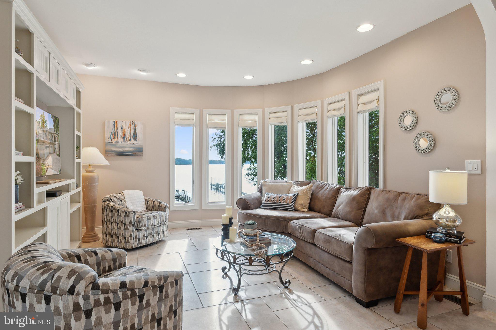 SEVERNA PARK - Residential