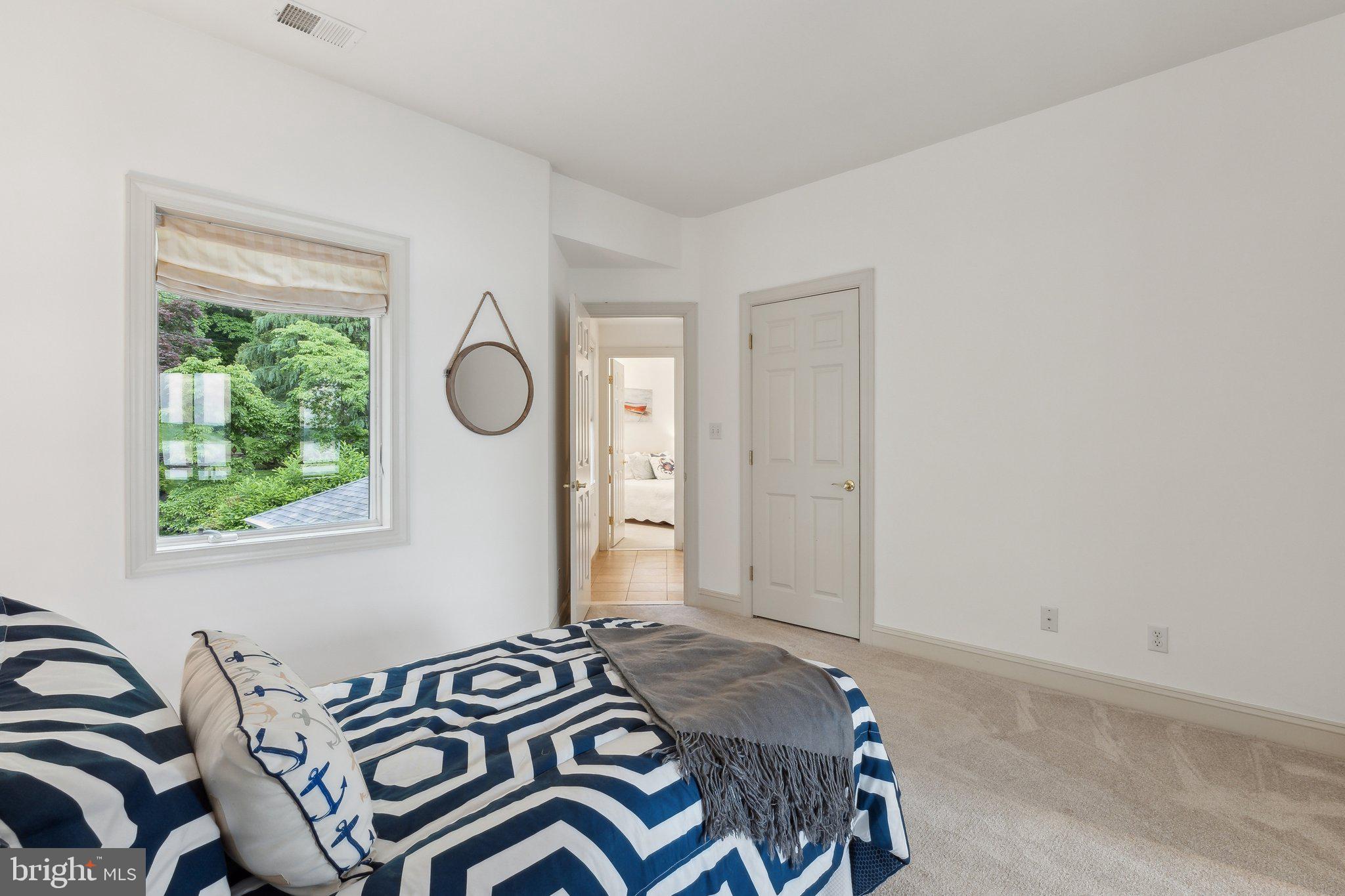 SEVERNA PARK - Residential