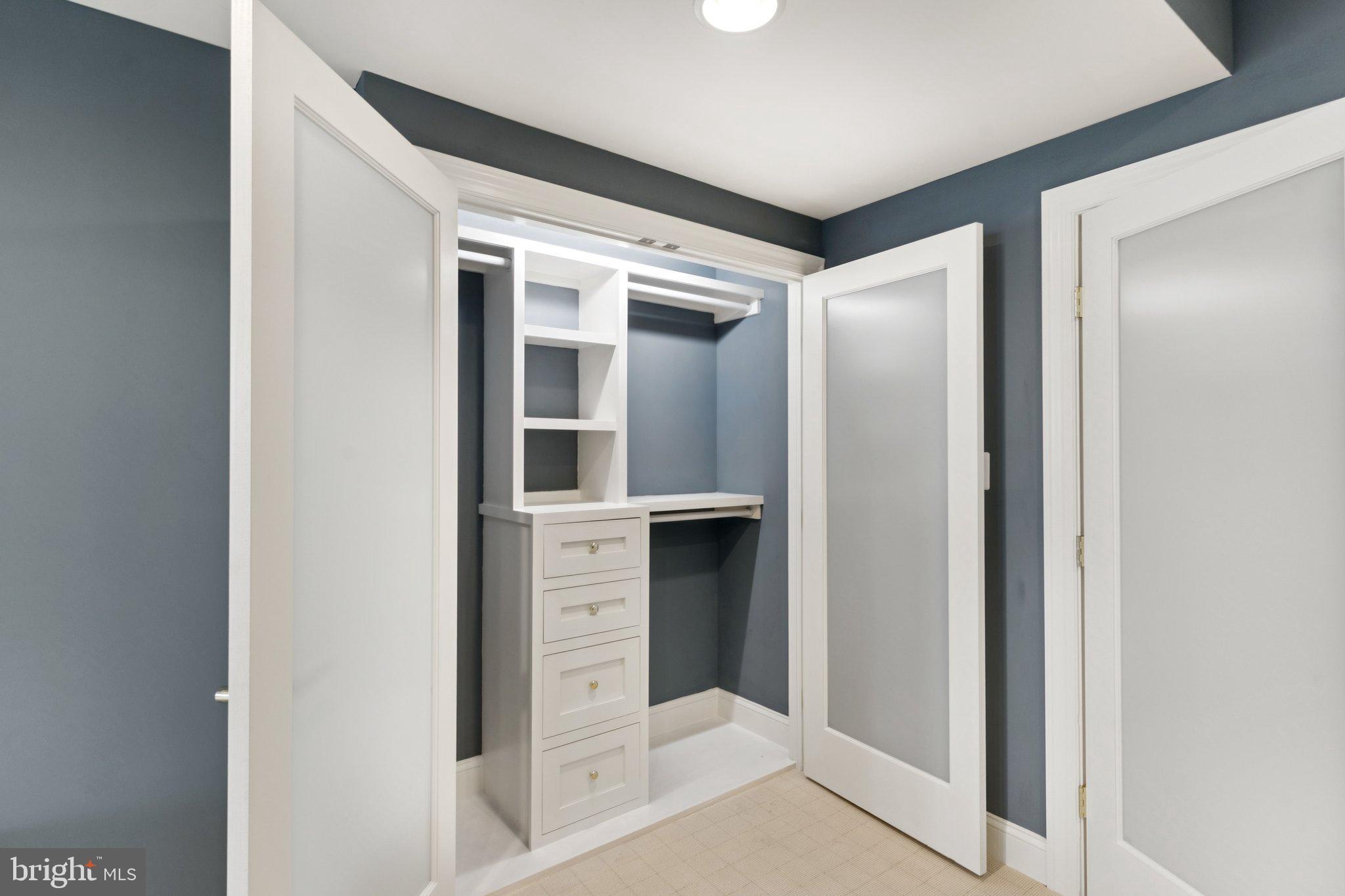 SEVERNA PARK - Residential