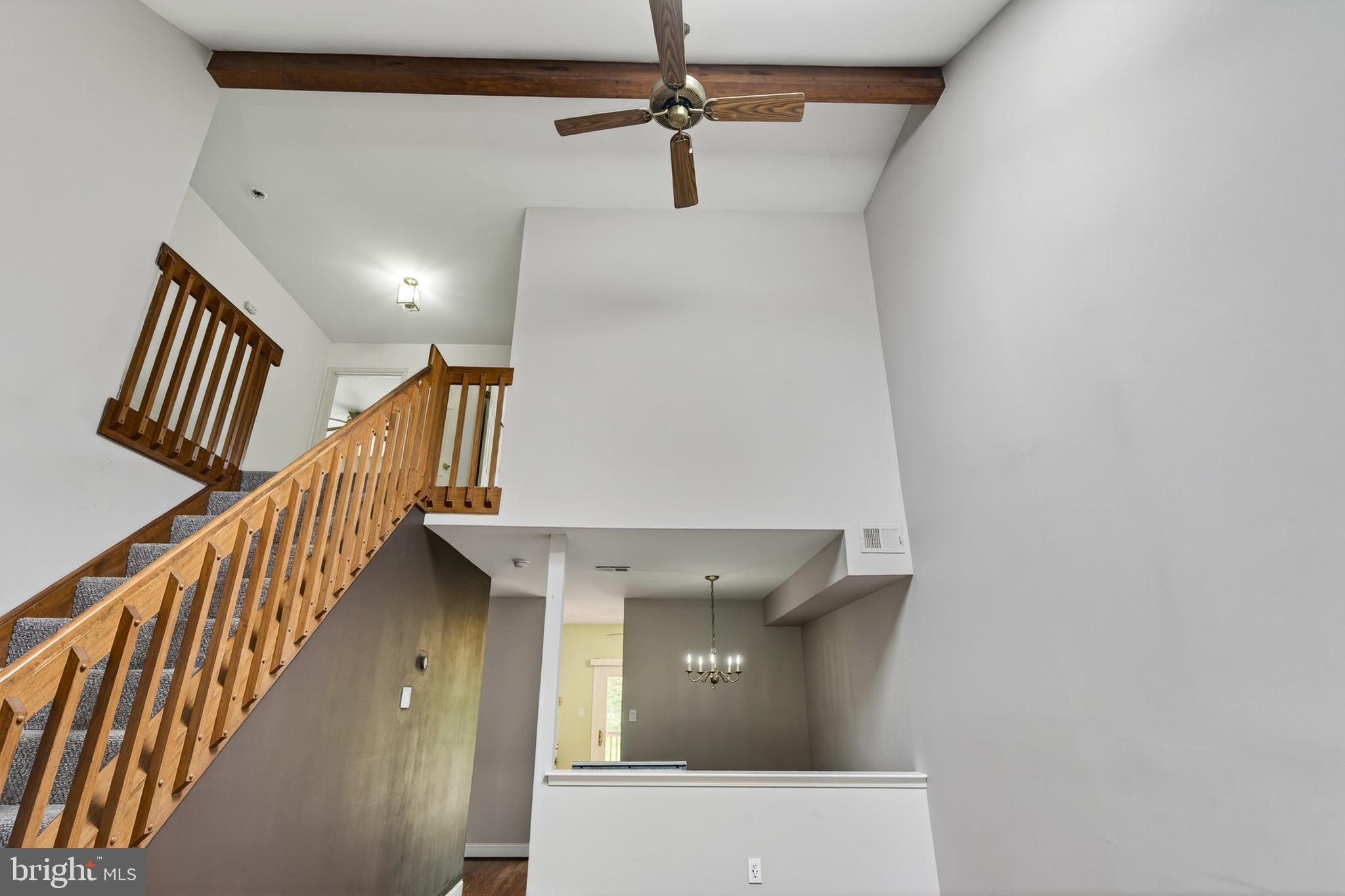 3 OAK LEAF LANE