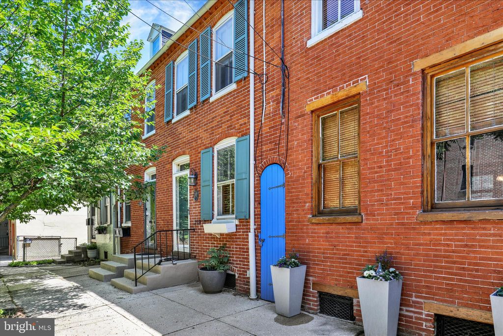 Photo of 219 N Concord Street, LANCASTER, PA 17603 (MLS # PALA2085552)