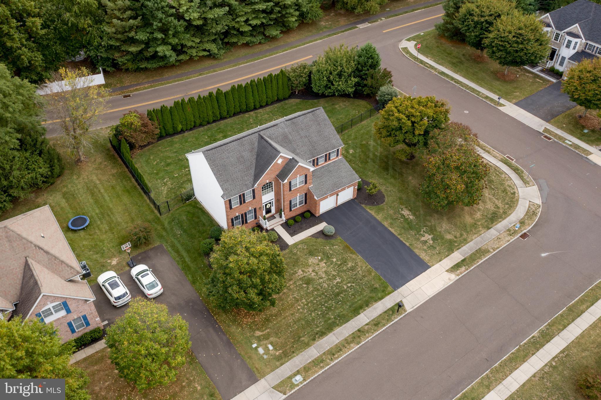 DEERBROOK - Residential