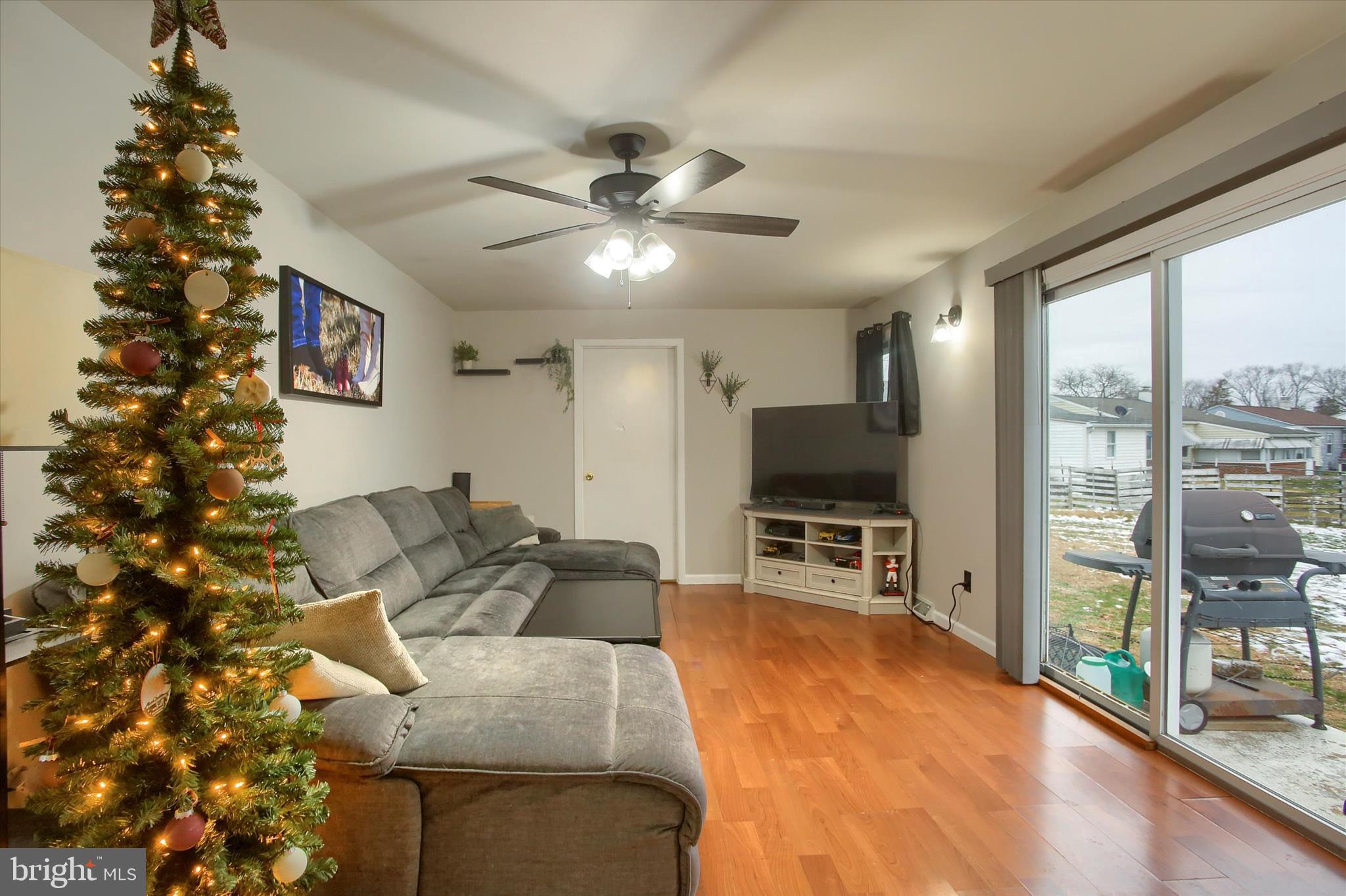 CUMBERLAND PARK - Residential