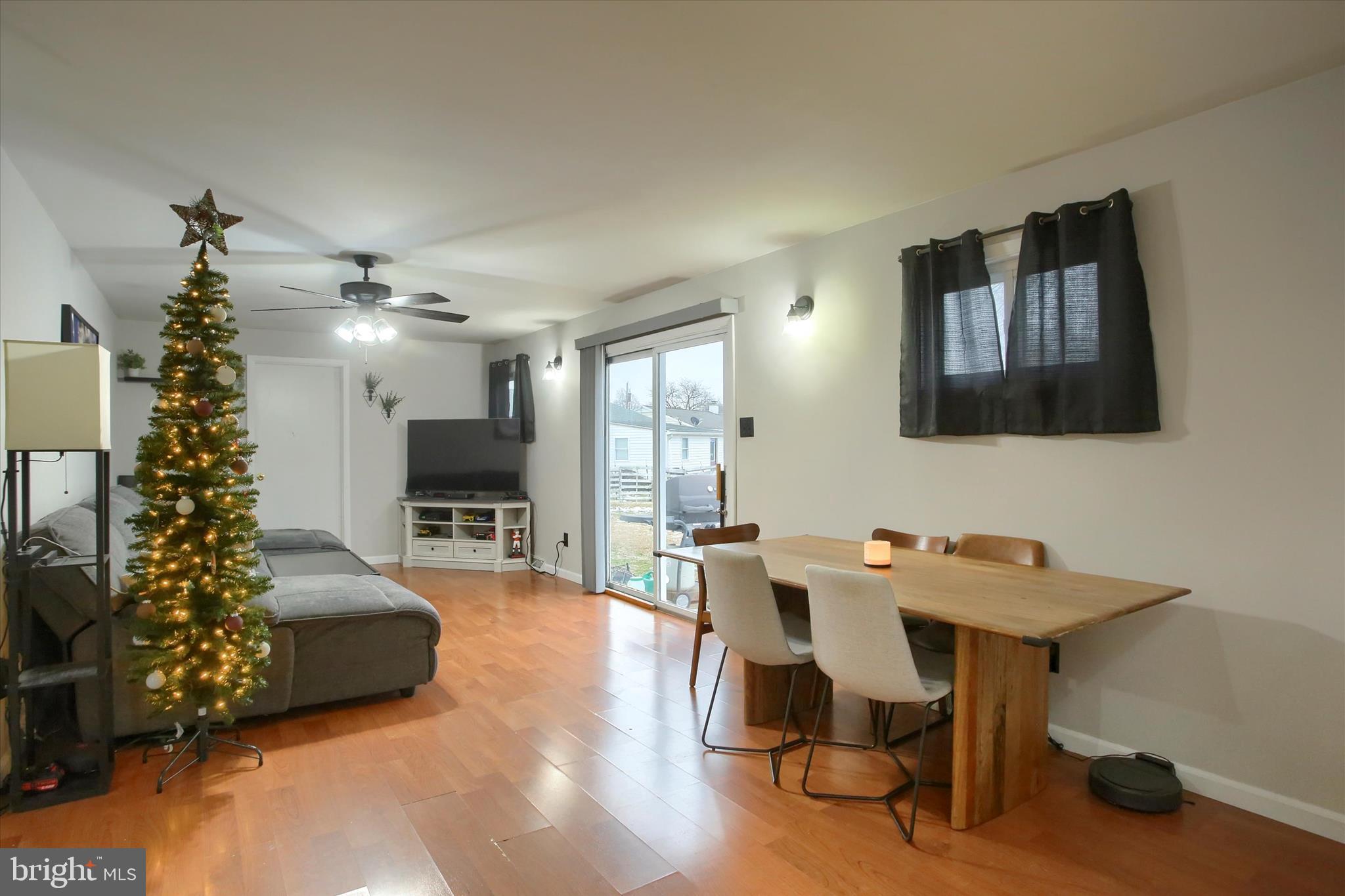 CUMBERLAND PARK - Residential