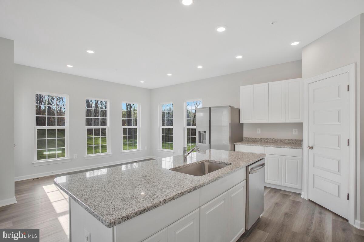 VILLAGES OF SAVANNAH - Residential