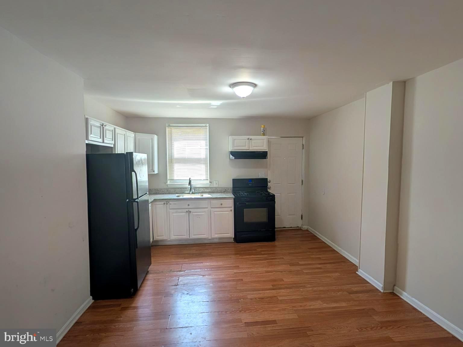 2541 W BALTIMORE STREET