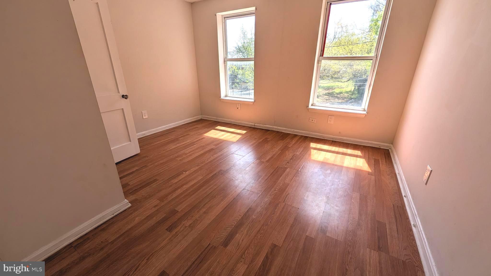 SHIPLEY HILL - Residential