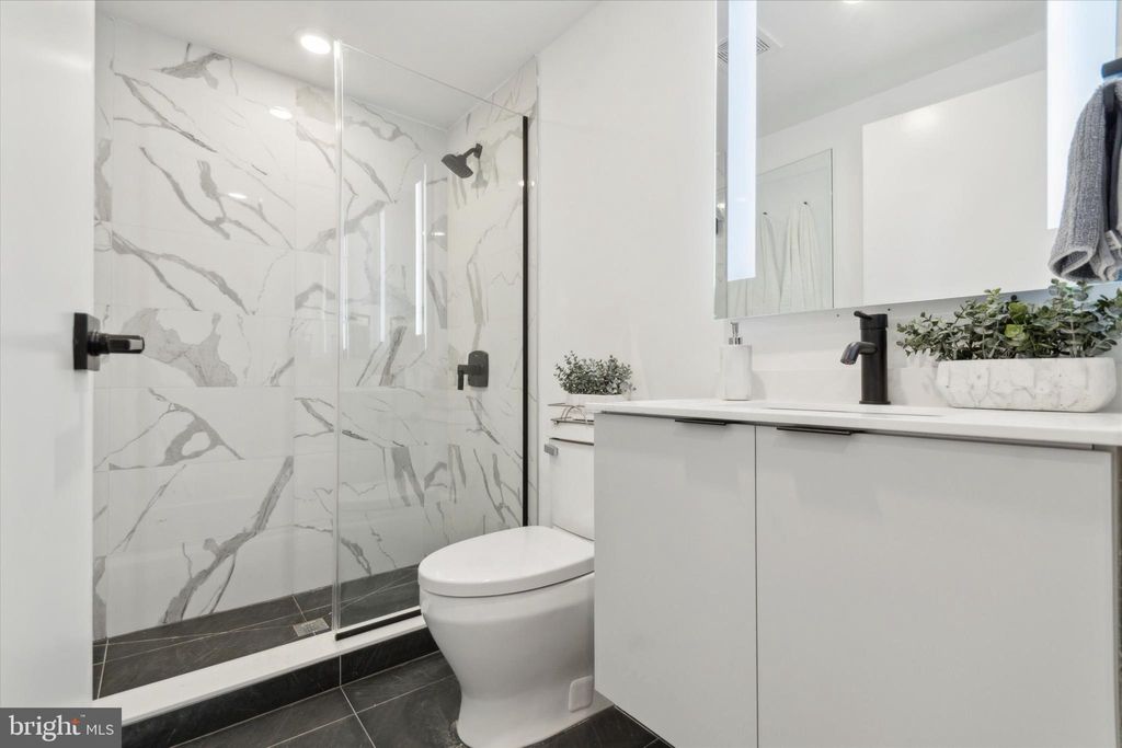 Photo of 139 W Chelten Avenue #407, PHILADELPHIA, PA 19144 (MLS # PAPH2574170)