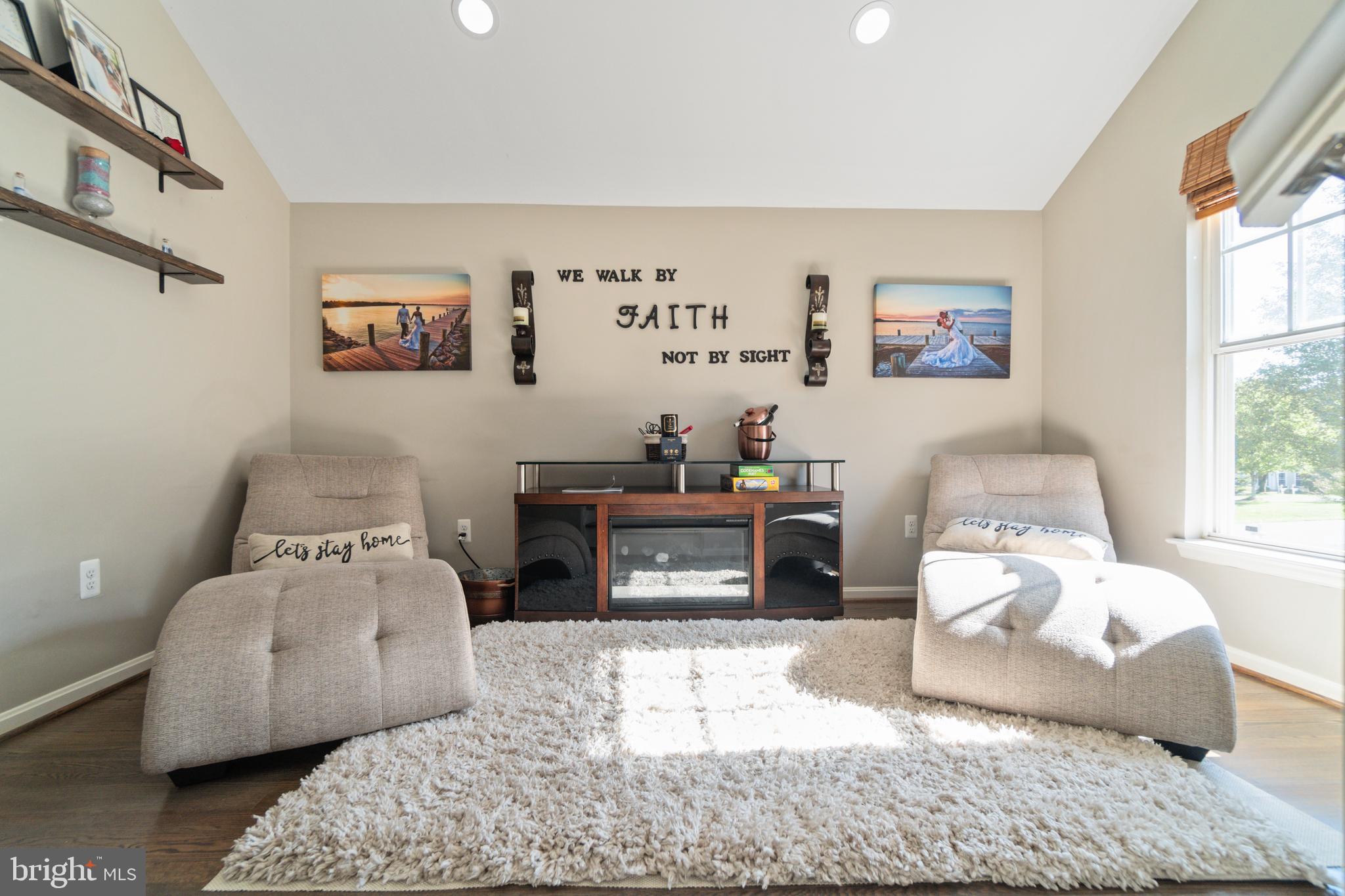 MANORWOOD - Residential