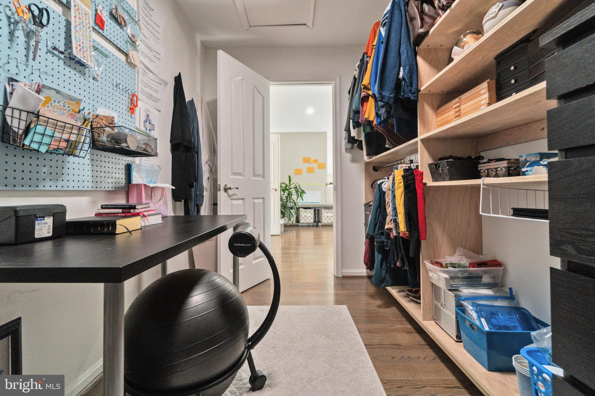 MANORWOOD - Residential