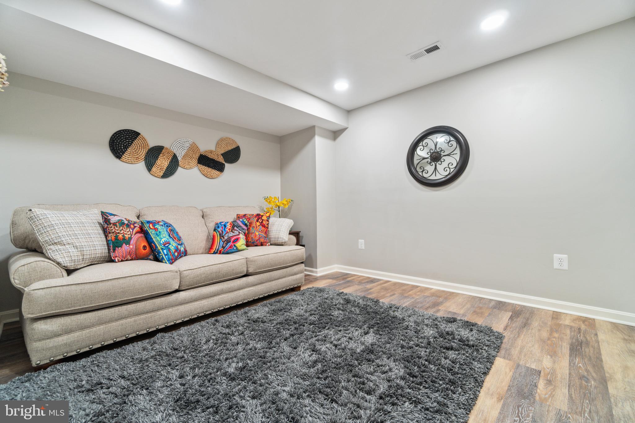 MANORWOOD - Residential