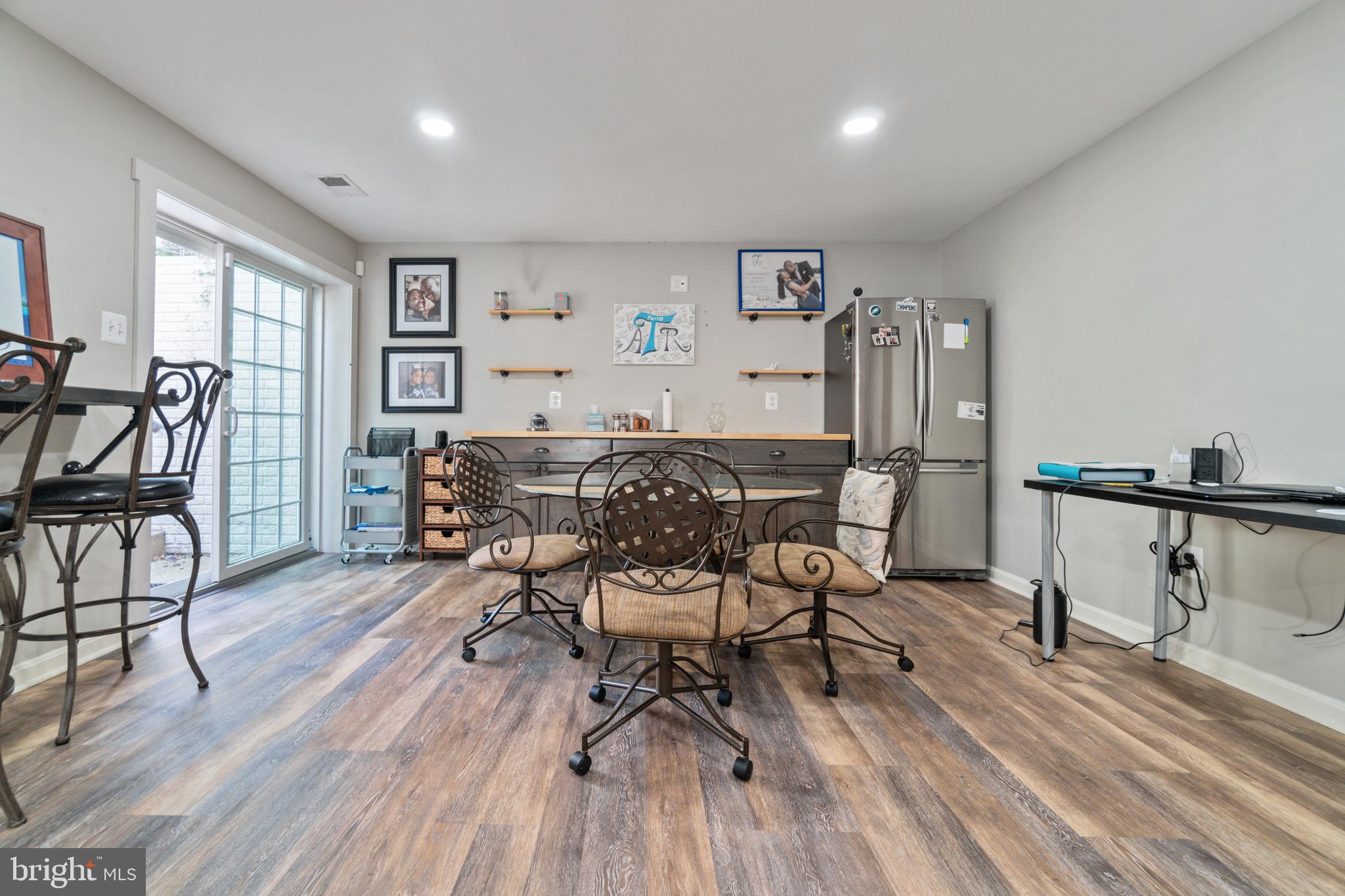 MANORWOOD - Residential