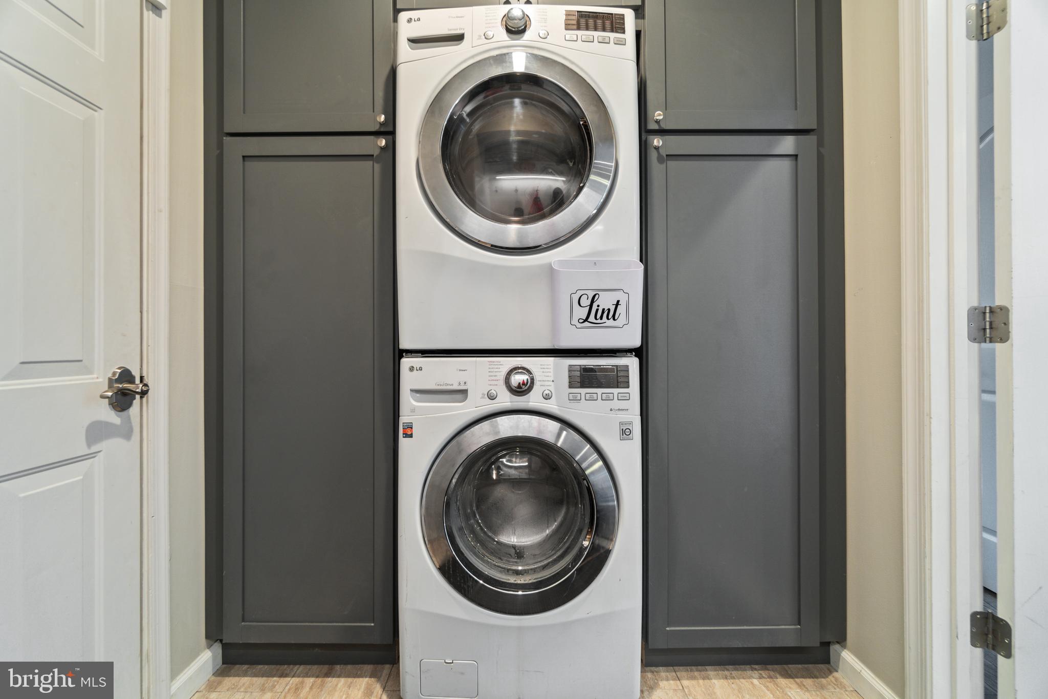 MANORWOOD - Residential