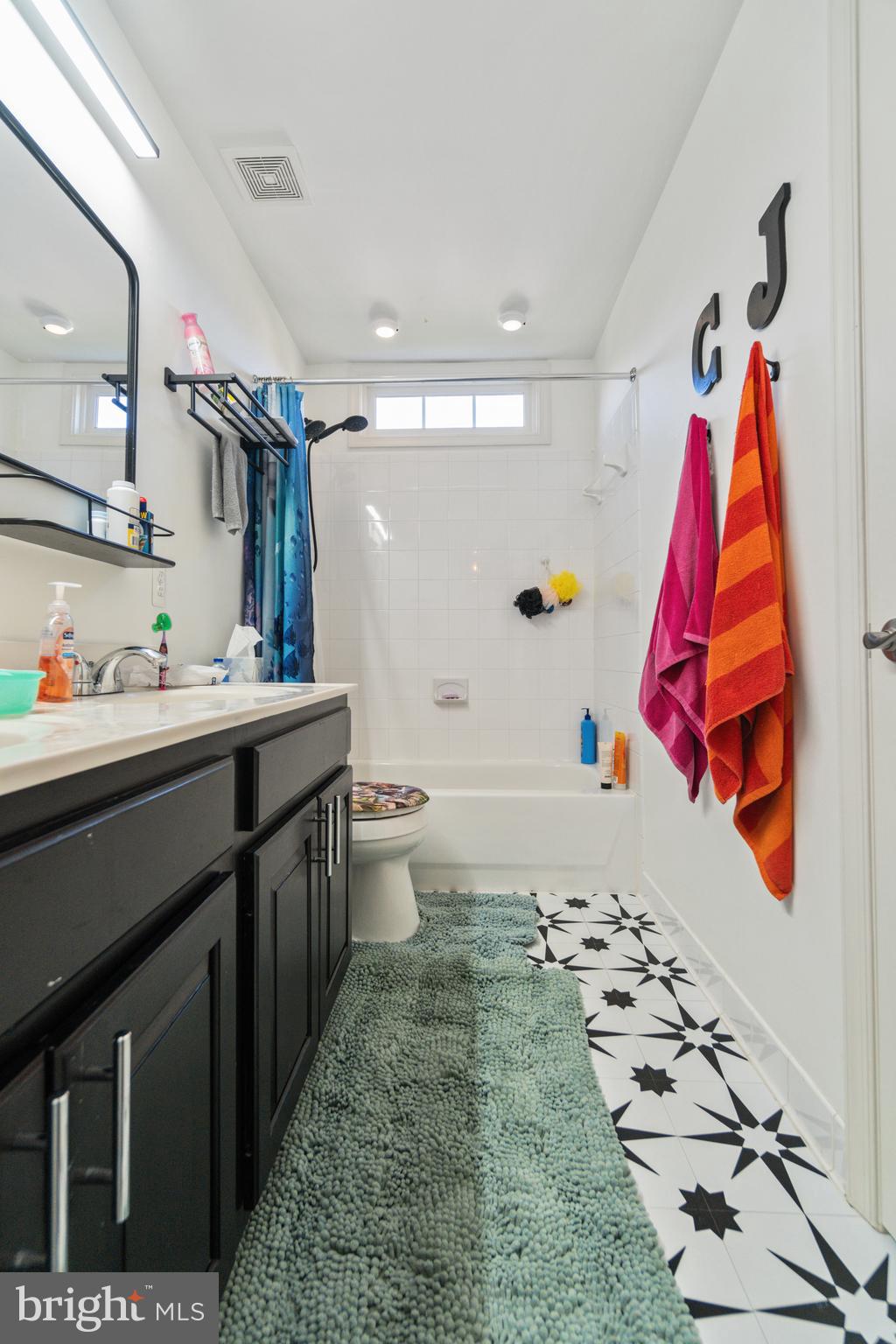 MANORWOOD - Residential